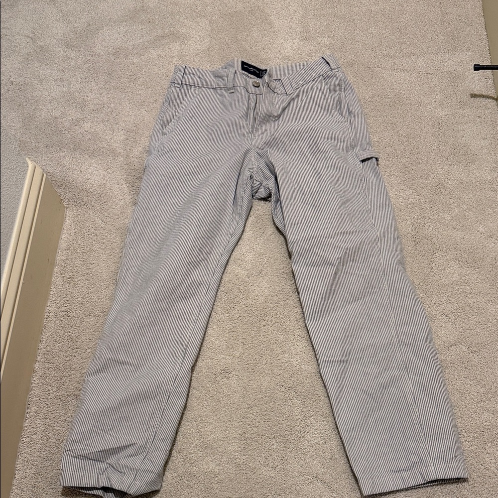 Abercrombie & Fitch Men's Pinstriped Gray Chinos 31 x 32